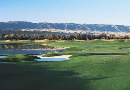 Three Crowns Golf Club