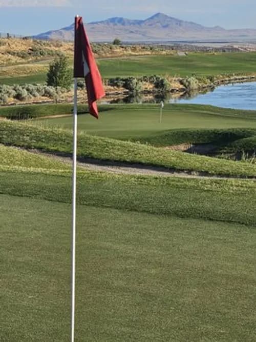 The Ridge Golf Club