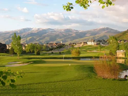 Eaglewood Golf Course