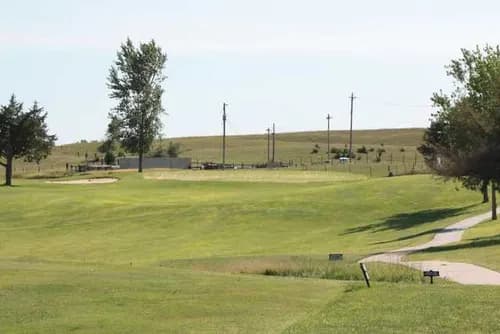 Lake Maloney Golf Club